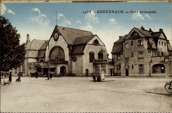 Ak Bad Kreuznach in Rheinland Pfalz, Hauptbahnhof, Straßenseite