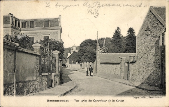 Ak Bessancourt Val d'Oise,  Ansicht vom Kreuzungspunkt, Straßenansicht, Bäume