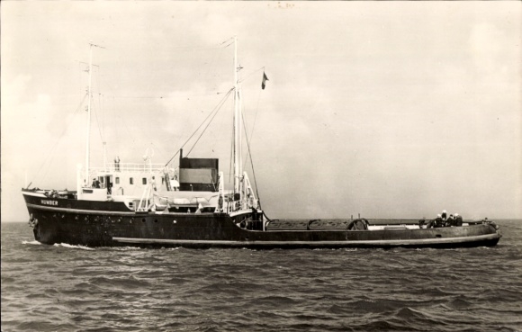Ak sleepboot MT Humber op volle zee, L. Smit & Co.
