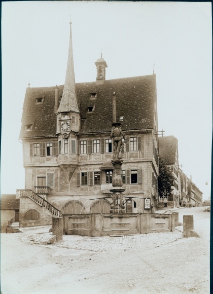 foto Bietigheim Bissingen, fontein, stadhuis
