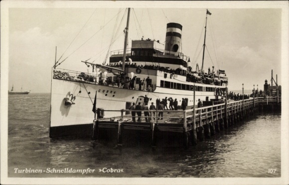 Postcard HAPAG steamer Cobra, seaside resort service