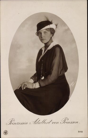 Postcard Adelheid von Saxony Meiningen, wife of Prince Adalbert of Prussia, portrait, NPG 5418