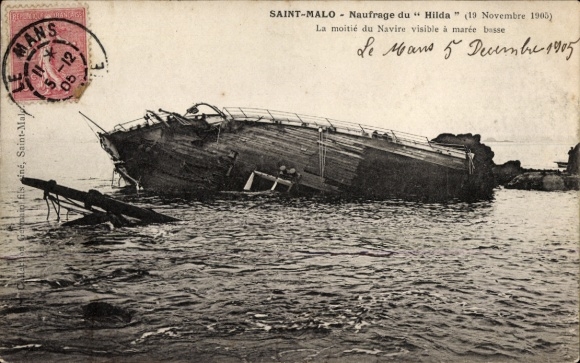 CPA Saint Malo, Naufrage du Hilda, 19 November 1905, La moitié du Navire visible à marée basse