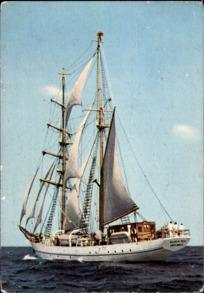 Ak Segelschulschiff Wilhelm Pieck, Volksmarine