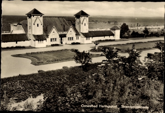 Postcard Ostseebad Heringsdorf on Usedom, Baltic Sea resort beach promenade, architecture