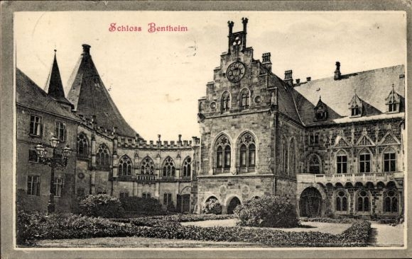 Ak Bad Bentheim in Niedersachsen, Schloss Bentheim,  Architektur, gotischer Stil, Uhrturm
