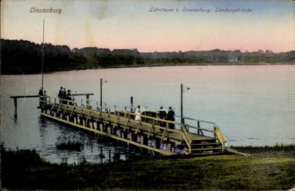 Postcard Oranienburg in Brandenburg, Lehnitzsee, landing stage