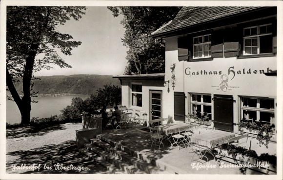 Postcard Überlingen in the Bodenseekreis Baden Württemberg, party at the Gasthof Haldenhof, owner Franz X. Eberle