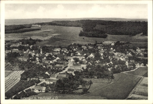Postcard Lutzingen near Höchstadt on the Danube, aerial view of Lutzingen, landscape, Goldberg in the background