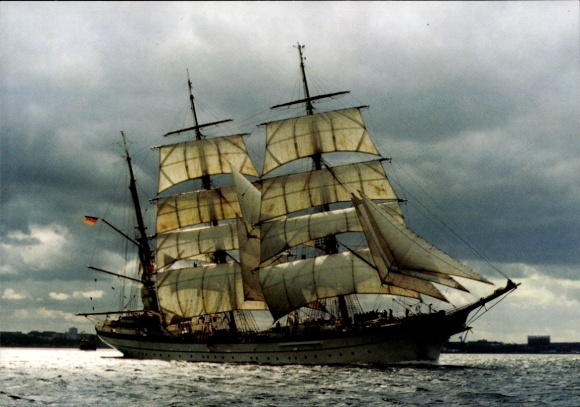 Postcard Gorch Fock, sailing training ship of the German Navy