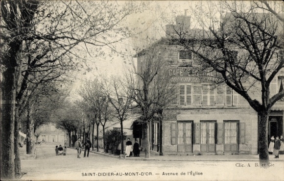 Ak Saint Didier au Mont d'Or Rhône, Avenue de l'Église