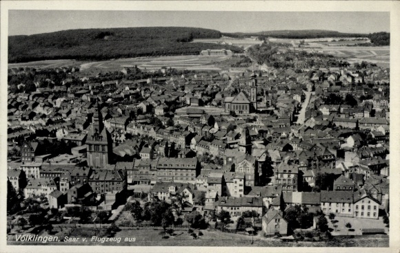 Ak Völklingen im Saarland, Fliegeraufnahme