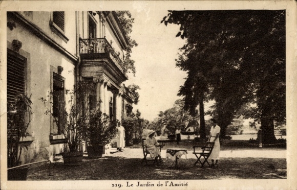 Postcard Paris XI, The Garden of Friendship