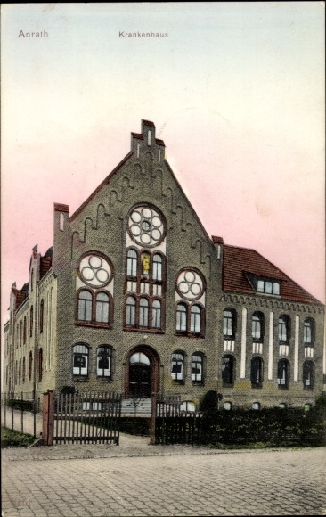 PC Anrath Willich am Niederrhein, view of the hospital