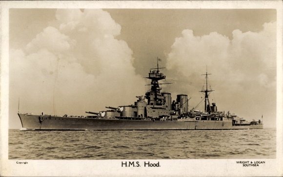 Postcard British warship, battleship HMS Hood