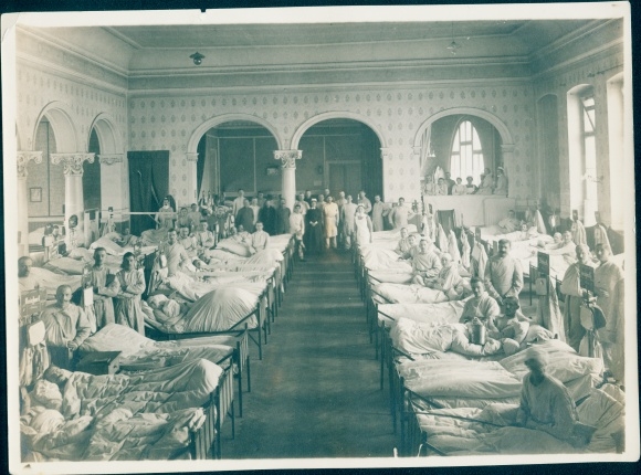 Photo Gliwice Gliwice Upper Silesia, Netherlands. Red Cross, Ned. Ambulance, hospital, Bovenzaal