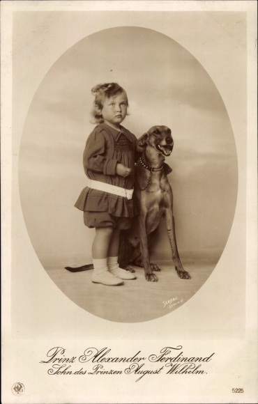 Ak Prins Alexander Ferdinand van Pruisen, portret met hond