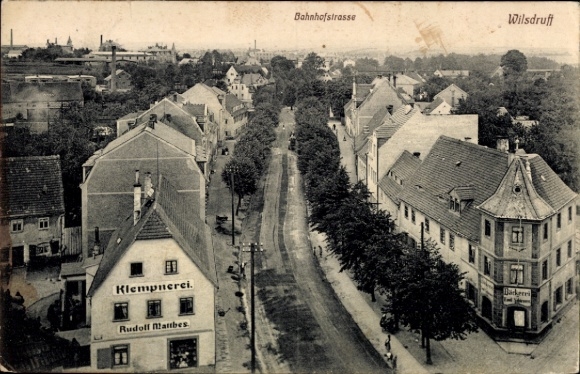 Postcard Wilsdruff in Saxony, Bahnhofstraße, plumbing Rudolf Mattbes, urban view