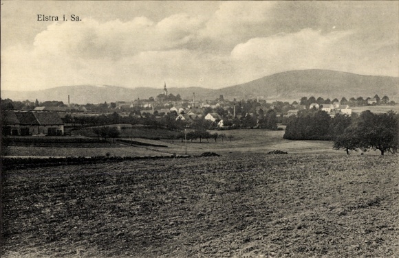 Postcard Elstra in Upper Lusatia Saxony, landscape view, village in the background, pasture in the foreground