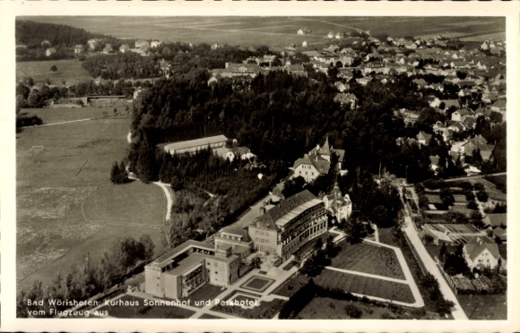 Ak Bad Wörishofen im Unterallgäu, Fliegeraufnahme, Kurhaus Sonnenhof, Parkhotel