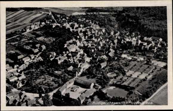 Ak Rüdigershagen Niederorschel im Eichsfeld Thüringen, Luftaufnahme von  zahlreiche Häuser, ländl