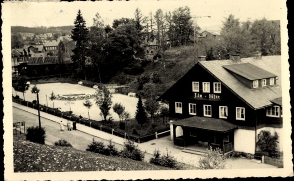 Postcard Schmiedefeld am Rennsteig Suhl Thuringia, film stage at Georg-Schumann-Platz