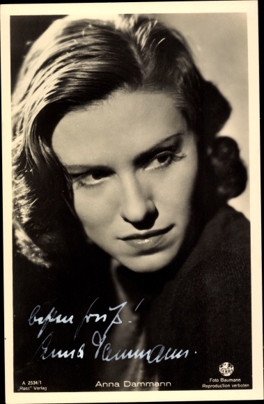 Postcard actress Anna Dammann, portrait, Ross Verlag A 2534 1, autograph
