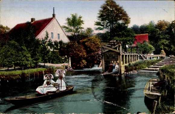 Postcard Kannomühle Alt Zauche Wußwerk in the Spreewald, lock, Spreewald women in the boat
