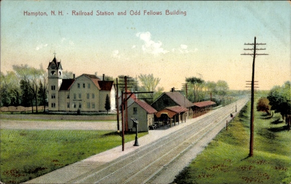 Postcard Hampton New Hampshire USA, train station, Odd Fellows Building