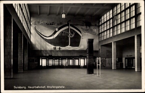 PC Duisburg in the Ruhr area, main station, reception hall