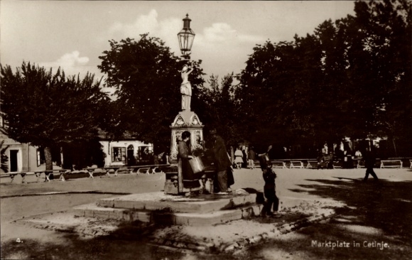 KP Cetinje Czarnogóra, Rynek Główny