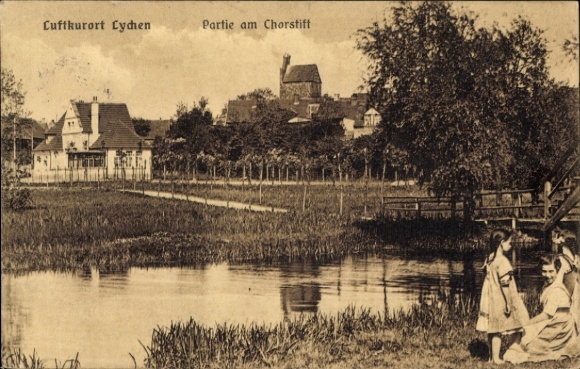 Ak Lychen in der Uckermark, Luftkurort  Partie am Chorstift, Idylle am Wasser,  Architektur