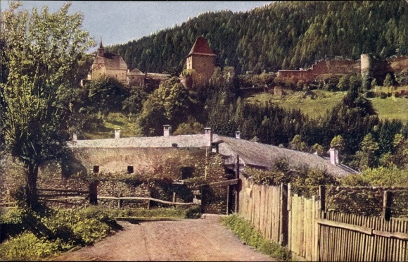 Postcard Friesach in Carinthia, ruin Petersberg