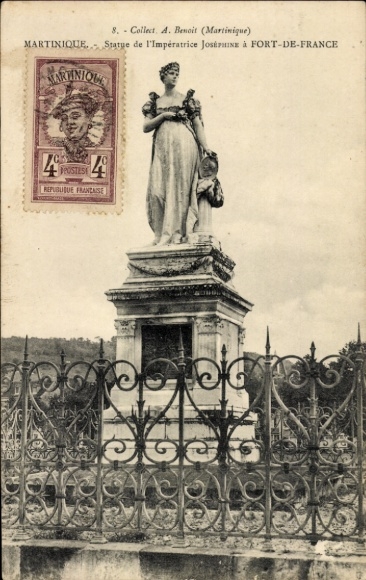 Ak Fort de France Martinique, Statue der Imperatrice Josephine, Poststempel, französische Republi
