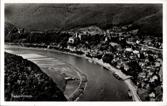 Ak Neckarsteinach in Hessen, Luftaufnahme von  Neckarfluss, Burgen, kleine Stadt