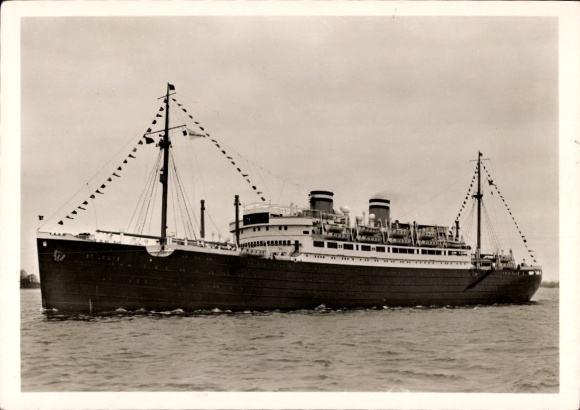 Postcard motor ship St. Louis, HAPAG