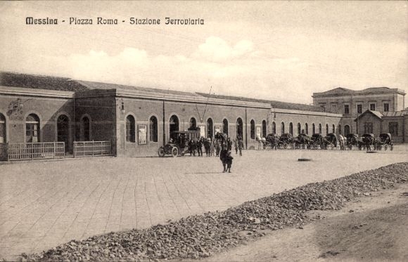 Postcard Messina Sicily, Piazza Roma, Railway Station