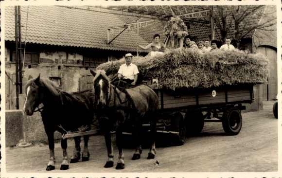 Photo Gestorf Springe am Deister, Harvest Festival 1959