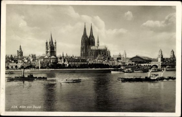 8 old PCs Cologne on the Rhine, various views