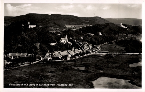 Postcard Donaustauf in the Upper Palatinate, Donaustauf with castle and Walhalla, aerial photograph, historical
