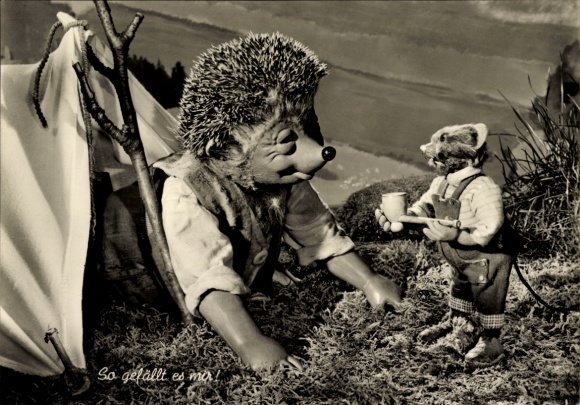 Ak Mecki der Igel, So gefällt es mir, Zelt, Maus bringt Pfeife