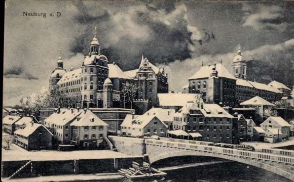 Postcard Neuburg an der Donau Upper Bavaria, Neuburg Castle, snow-covered roofs, bridge, historic...