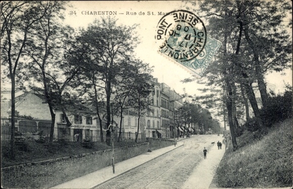 Ak Charenton le Pont Val de Marne, Ruhige Straße mit Bäumen, Häusern,  
