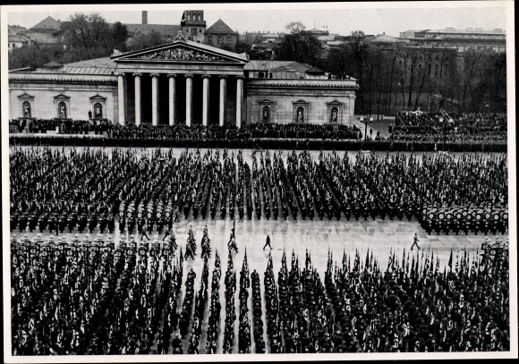 Collection picture Adolf Hitler, Munich 1935, transfer of the dead of the movement, collection 15 picture 178