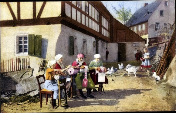 Postcard Erzgebirge, lace-making girls, lace-makers at work