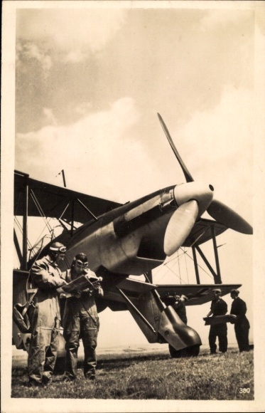 Postcard German Air Force, Fieseler Fi 167 fighter plane is made ready for takeoff