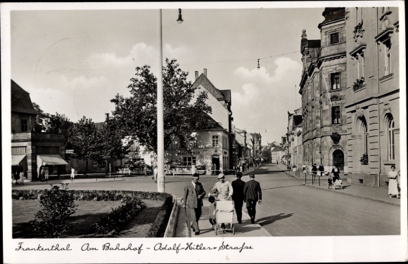 Ak Frankenthal in der Pfalz, Partie am Bahnhof, Adolf Hitler Straße