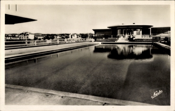 CPA Fumel Lot-et-Garonne, Parc des Sports Henri Cavallier, Le Bassin de la Piscine