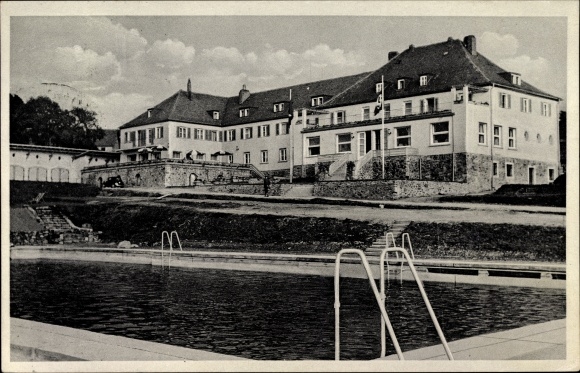 Ak Herzogau Waldmünchen, Grenzhotel Bayerische Ostmark, Blick vom Schwimmbecken