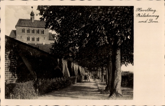 Postcard Havelberg in Saxony-Anhalt, Prälatenweg, Cathedral, Waldweg, s building,